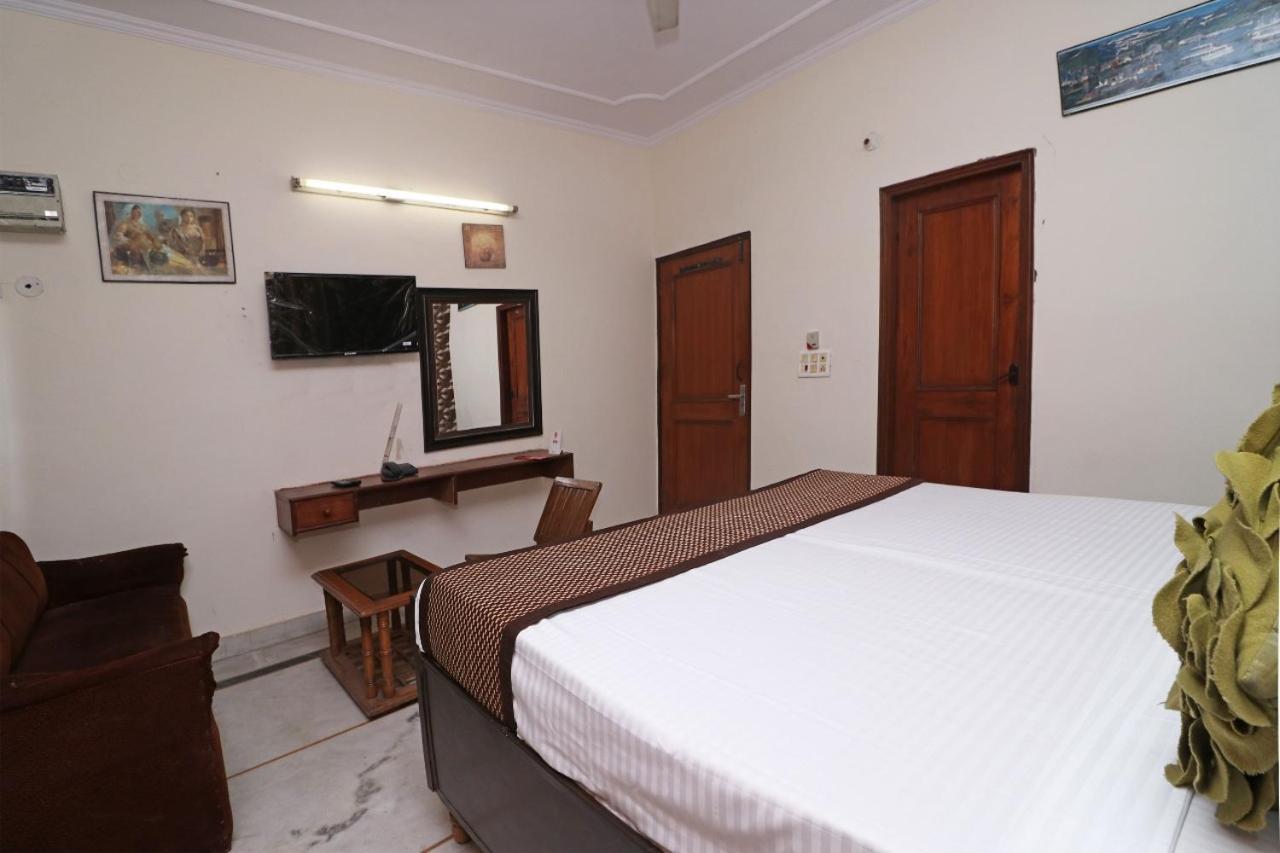 Hari Villa Residency --Near Noida Indoor Stadium Bagian luar foto