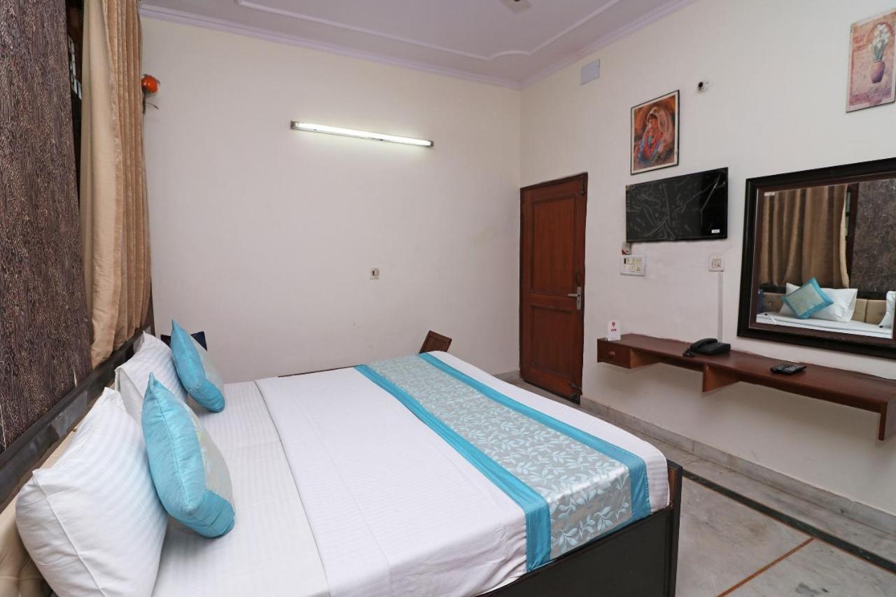 Hari Villa Residency --Near Noida Indoor Stadium Bagian luar foto