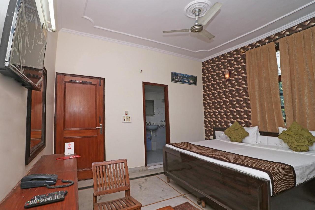 Hari Villa Residency --Near Noida Indoor Stadium Bagian luar foto